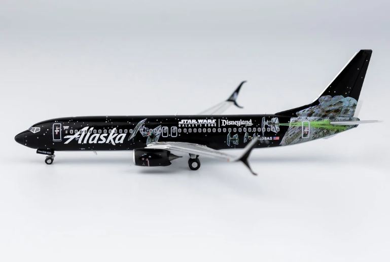 The Art of Die-Cast Airplane Collecting