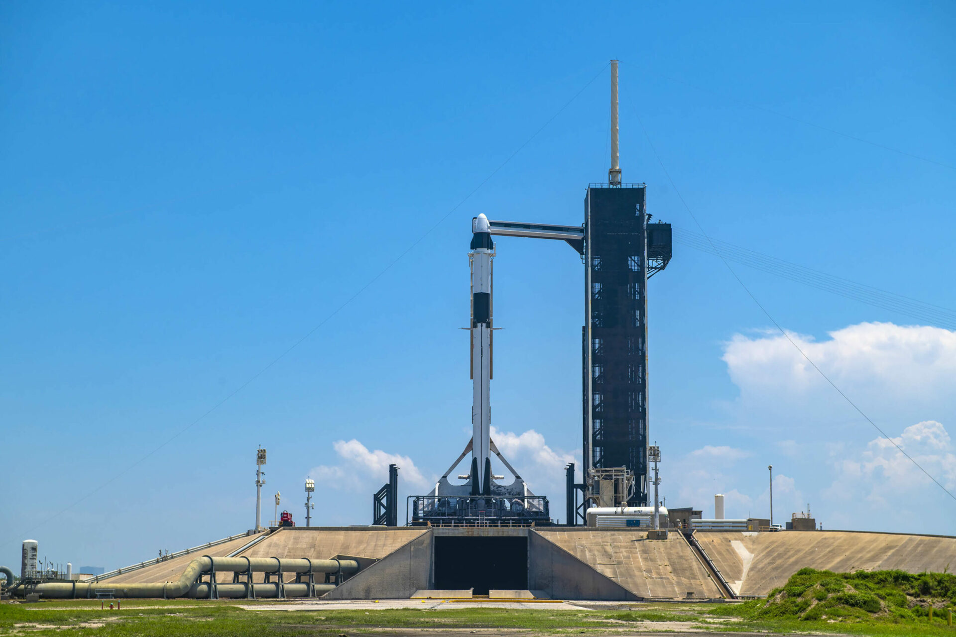 SpaceX Sends Paying Customers on Ax-2 Mission to ISS